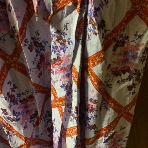 Robe - Picture 4 of 4